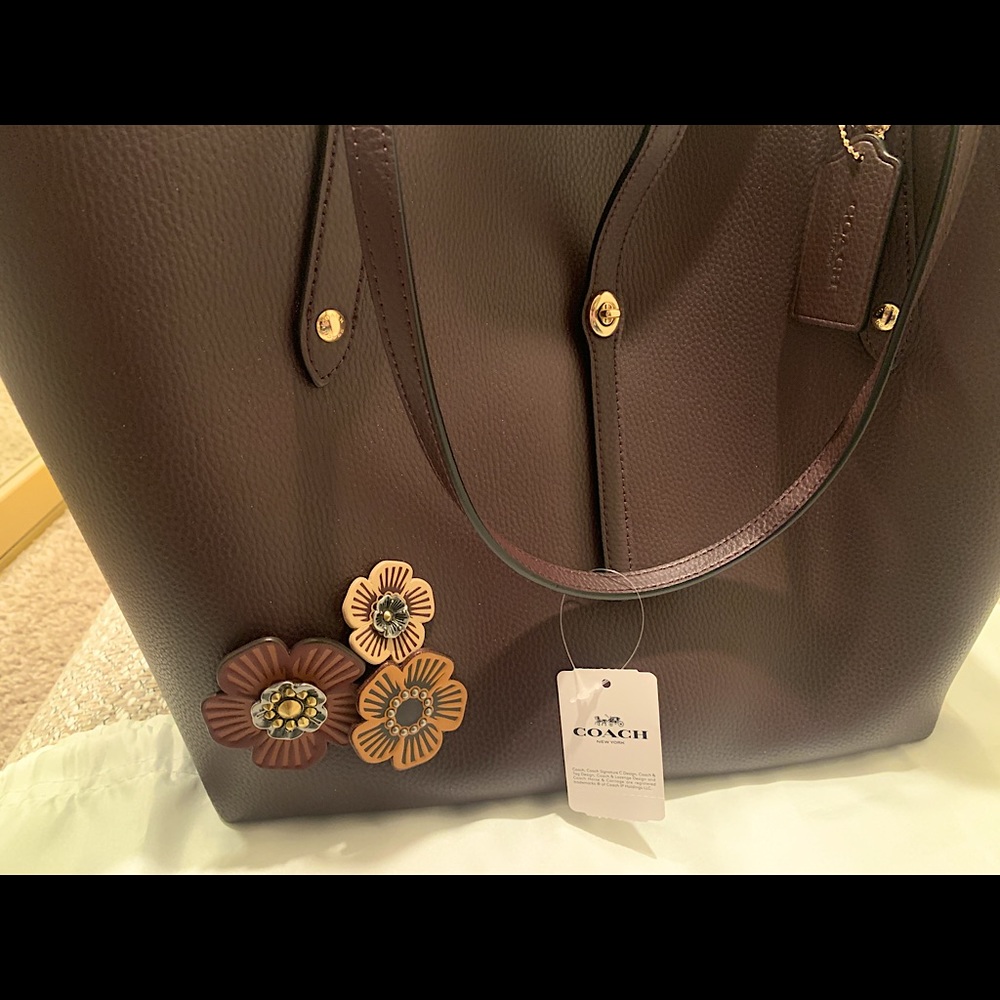 Coach Market Tote brand new